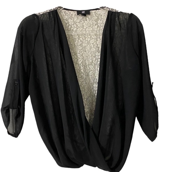 IZ Byer Woman’s Black Sheer Top with Cream Color Lace Roll Tab Sleeves  Jr Sz M - Picture 12 of 12